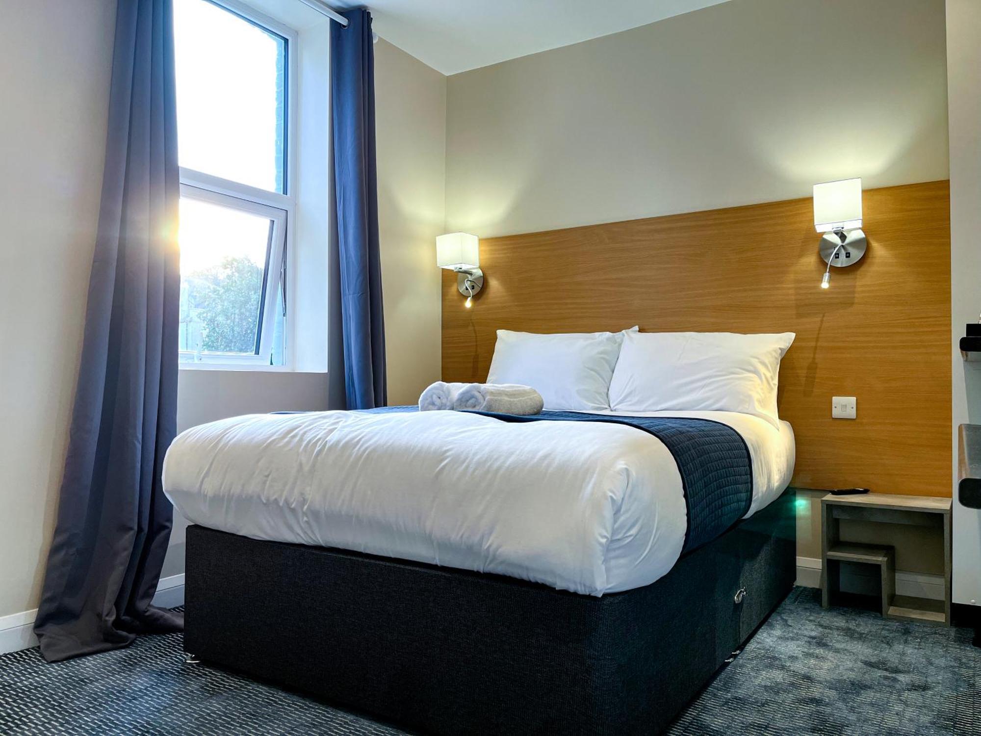 Atis The Park Inn Dover Exterior photo
