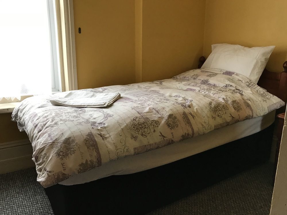 Atis The Park Inn Dover Exterior photo